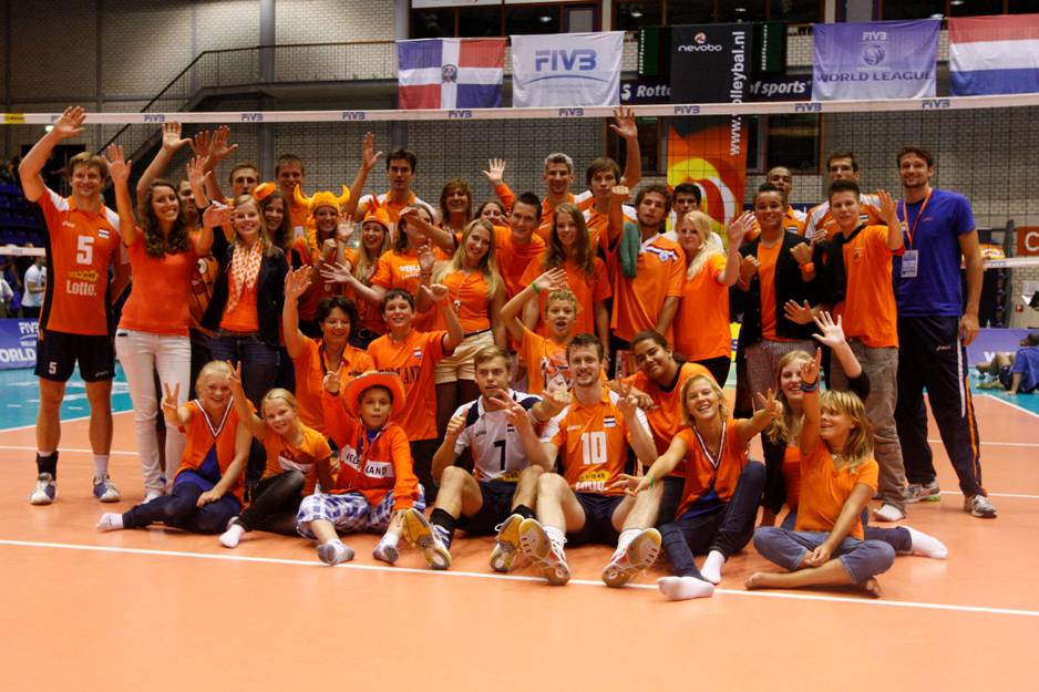 Kom naar de kwalificatieronde van de World Leaque