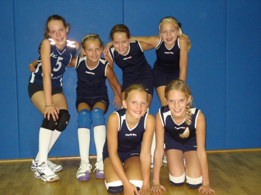 Meisjes C7 speelt oefentoernooi in Almere