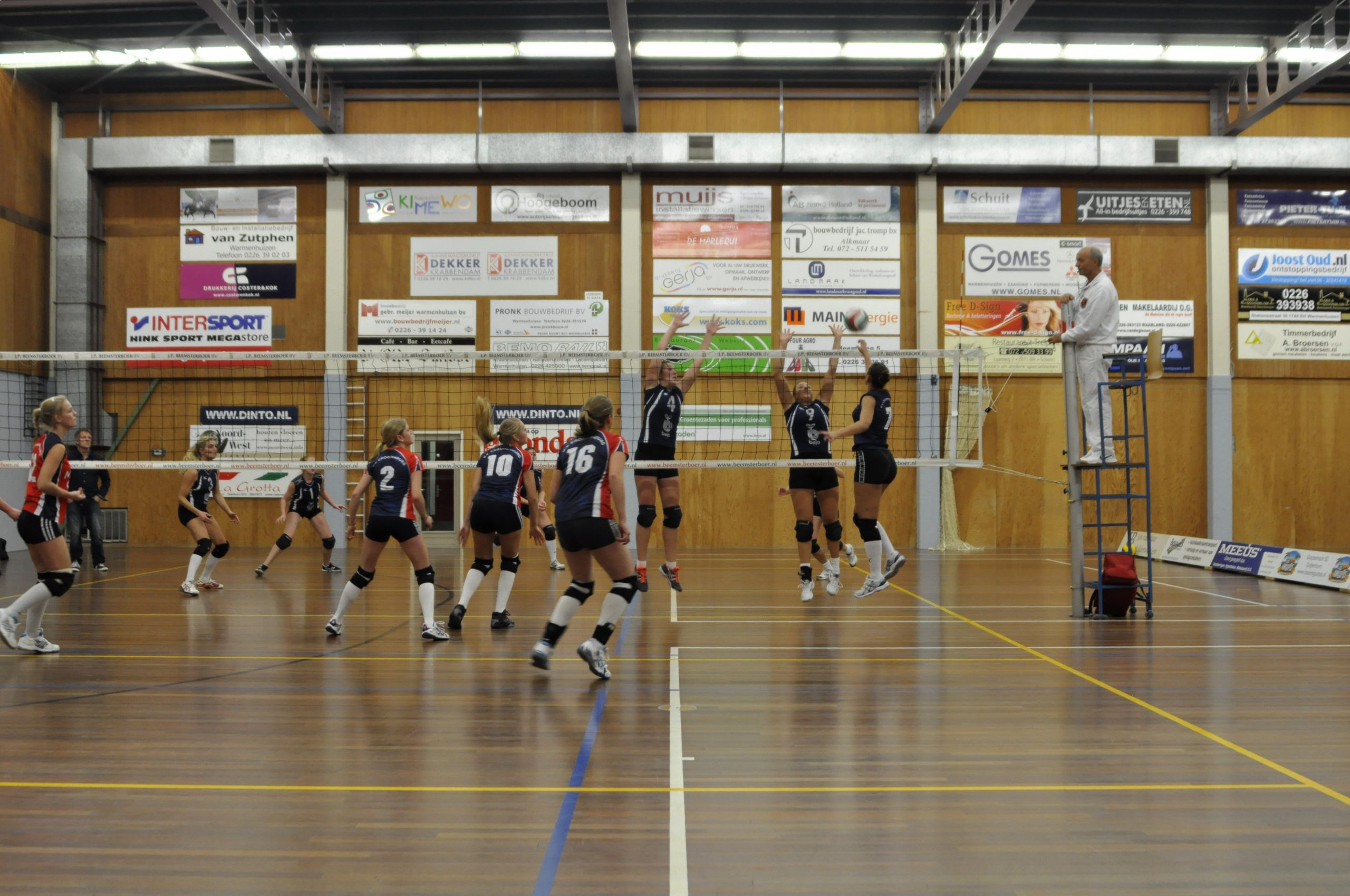 Dinto vrouwen spelen 3-1- tegen Croonenburg, de mannen verliezen met 1-3 van Madjoe