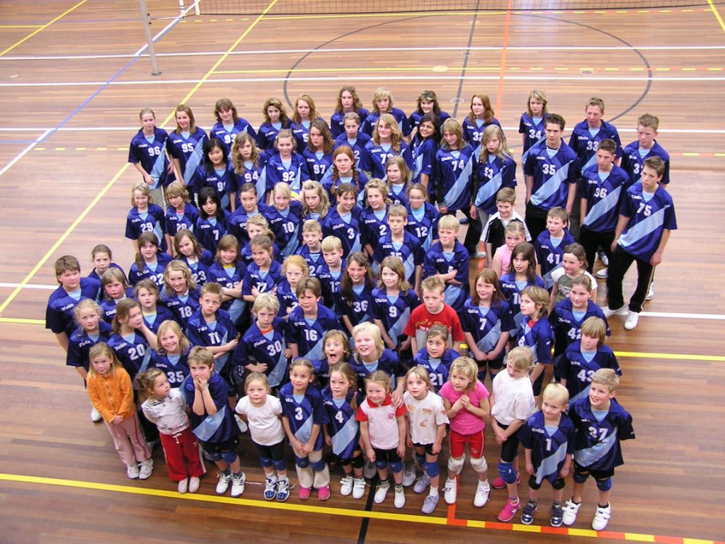 Dinto jeugd op de foto