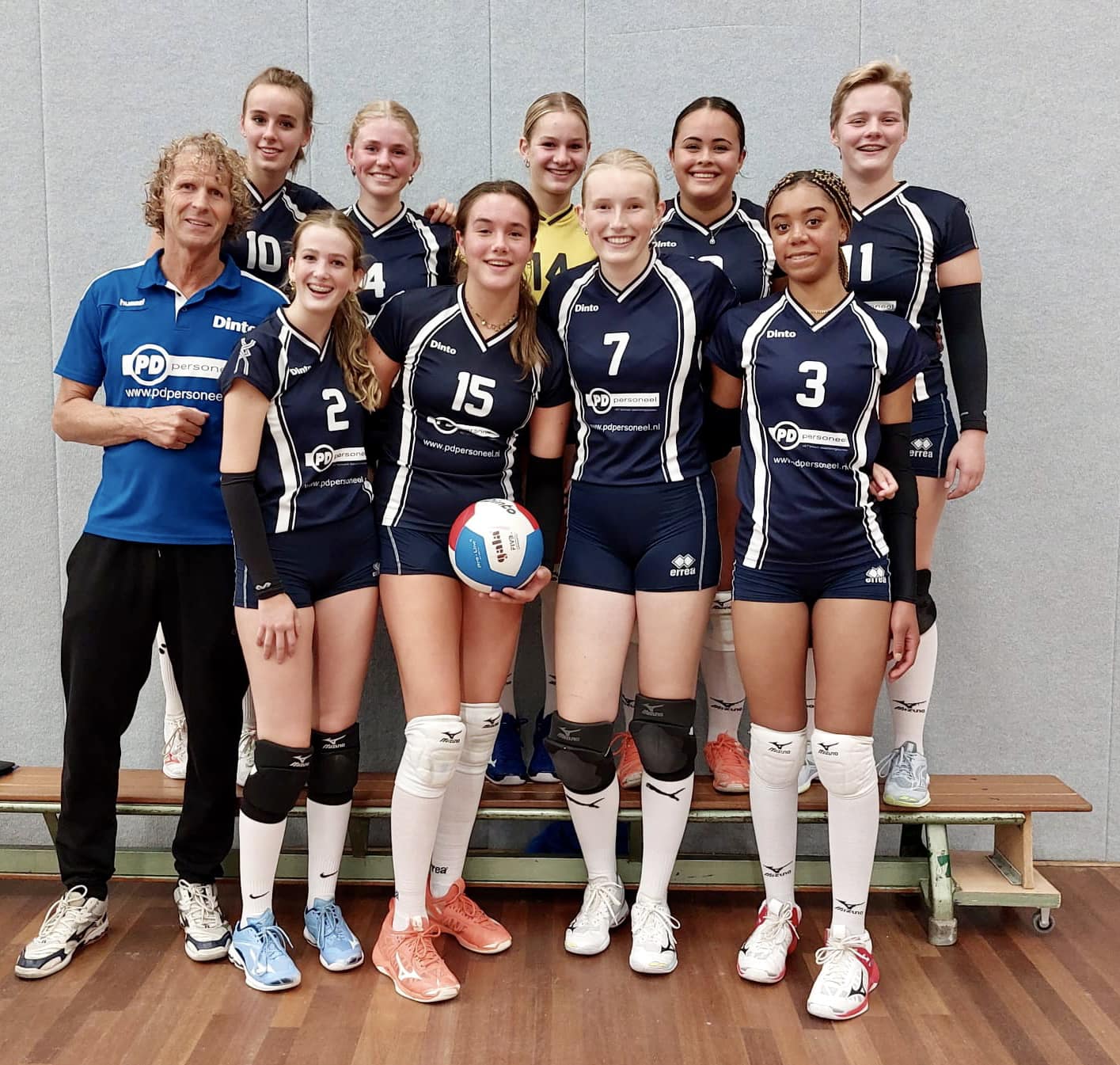 Dames 3 wint eerste ronde beker met 3-1