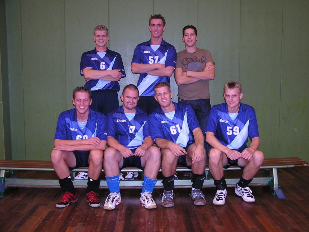 Heren 5 verslaat koploper Westvolver 2